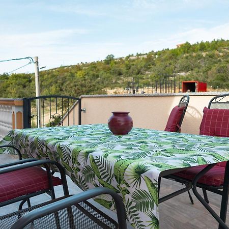 Apartments Anita Kruševo エクステリア 写真
