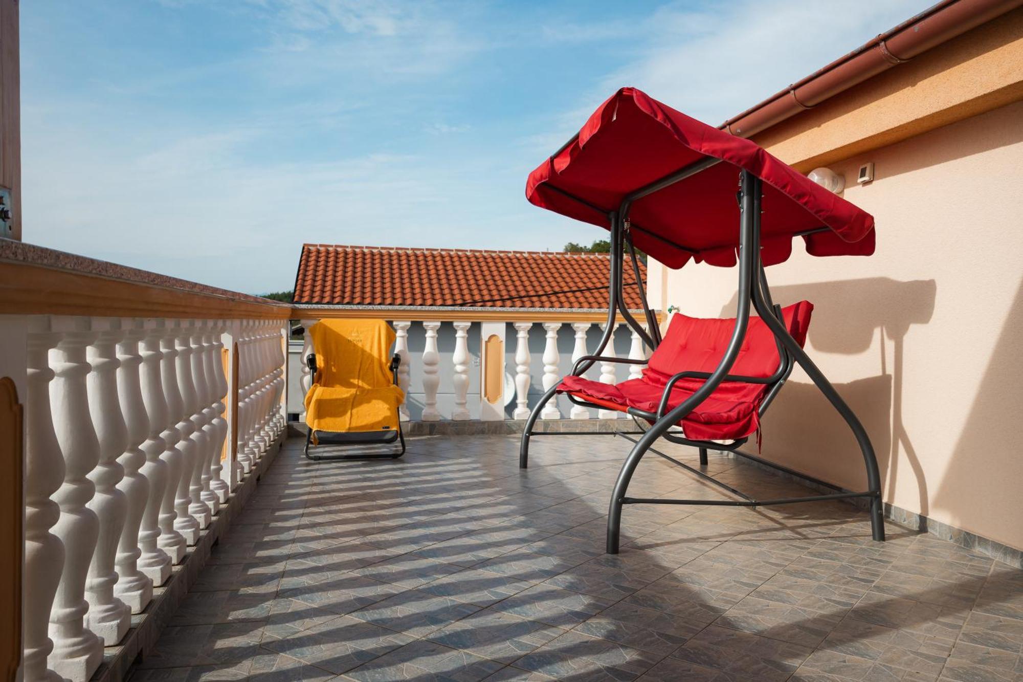 Apartments Anita Kruševo エクステリア 写真